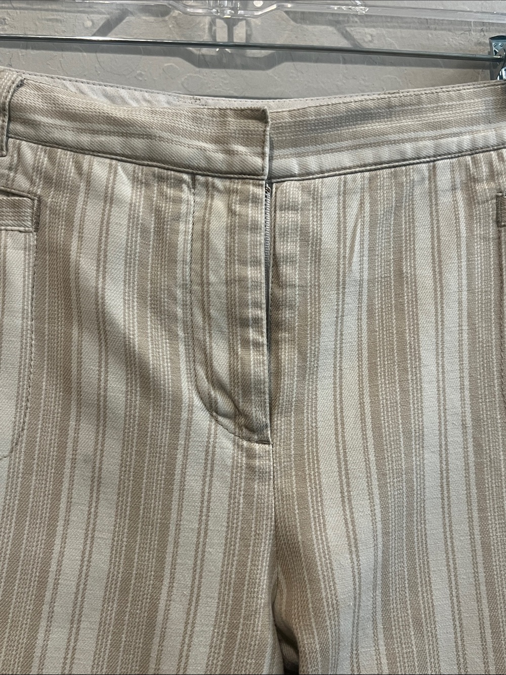 Tory Burch Striped Beige & Cream Crop Pants - Picture 3 of 13